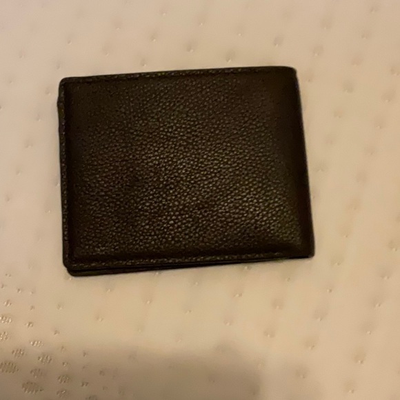Banana republic wallet - Picture 2 of 3